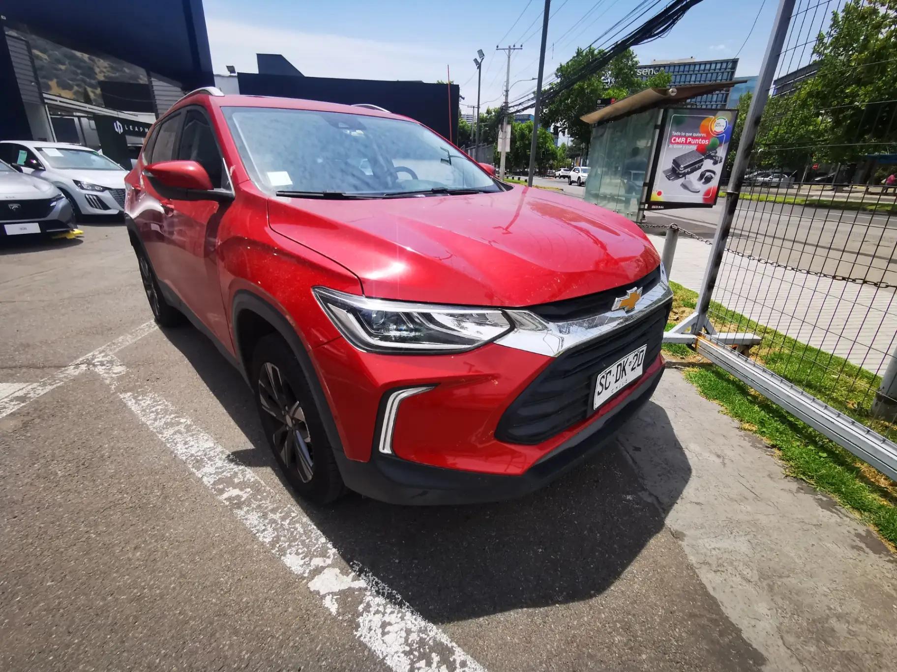 Station Wagon Chevrolet Tracker